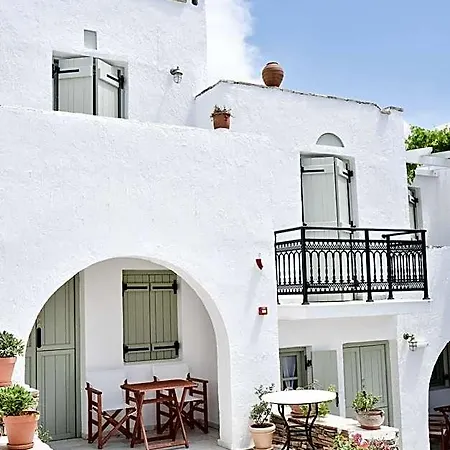 Nastasia Village Hotel Naxos City